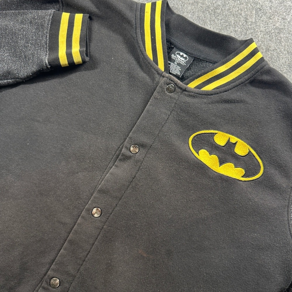 DC Comics Batman Varsity Jacket Juniors XL Black Snap‎ Front Letterman Bomber